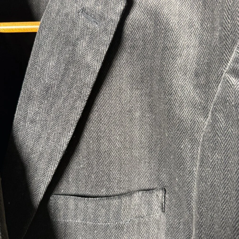 CEZANI Velvet Feel- Herringbone Pattern MENS BLACK SPORT COAT